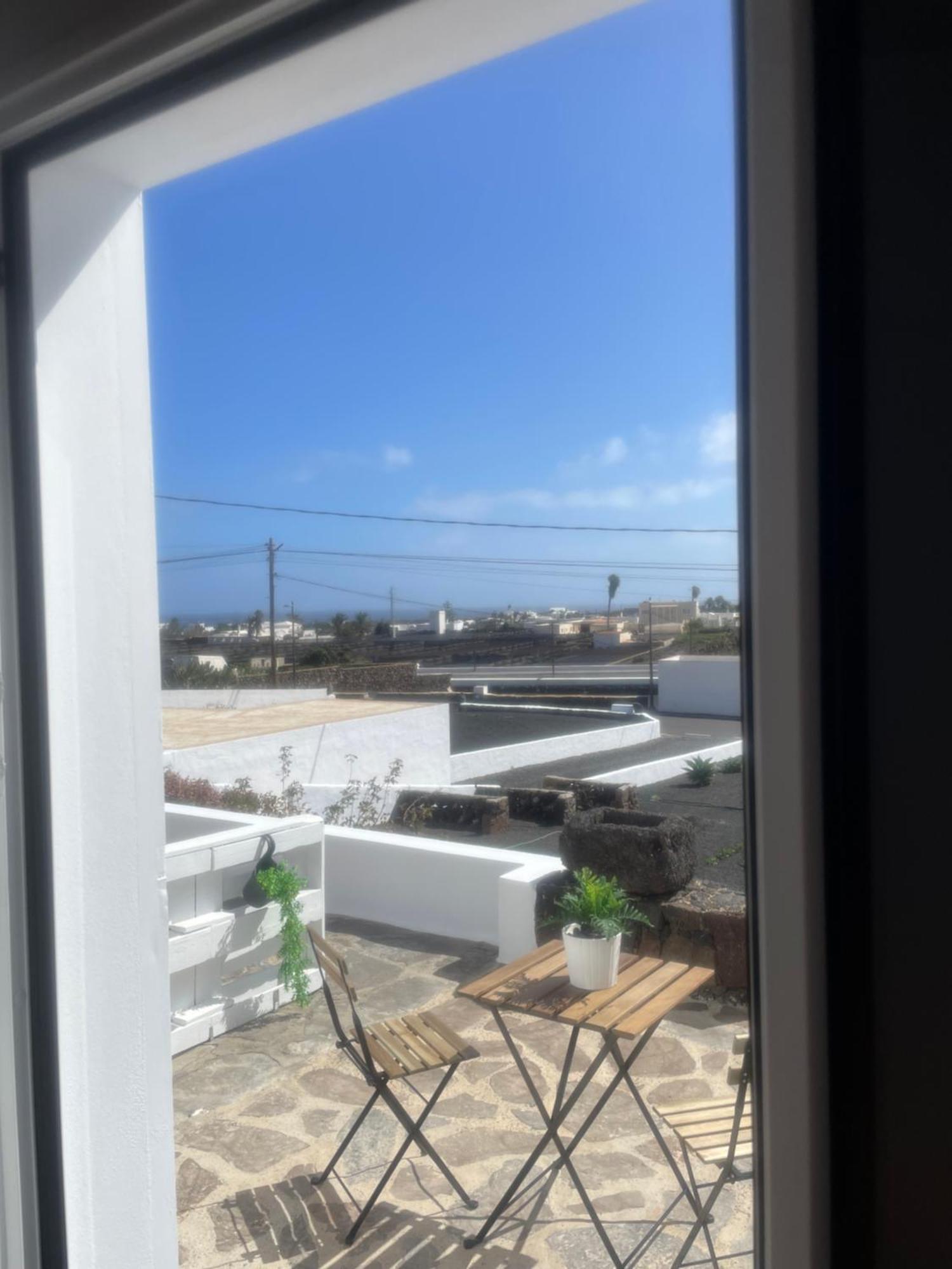Apartment En Mercedes Mala